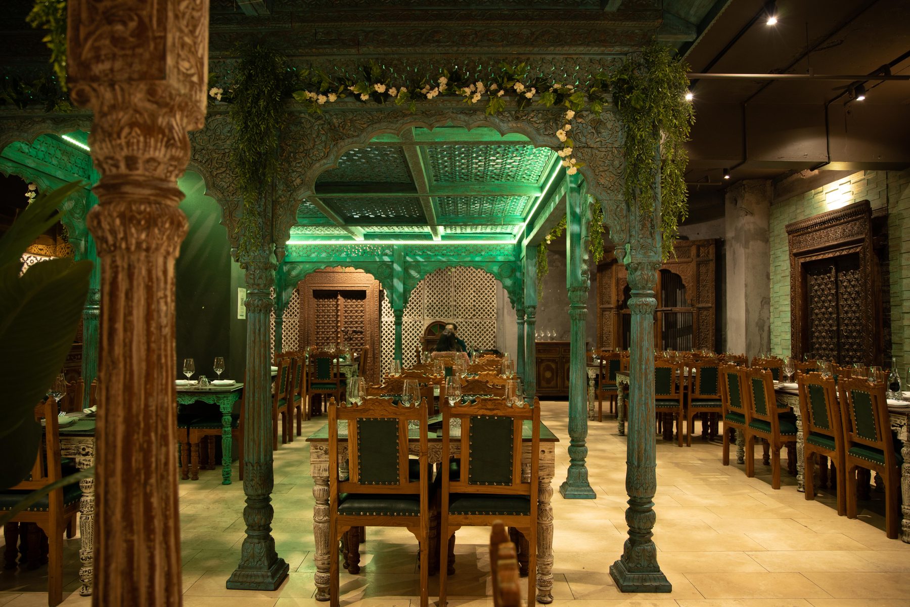 Restaurant ambience